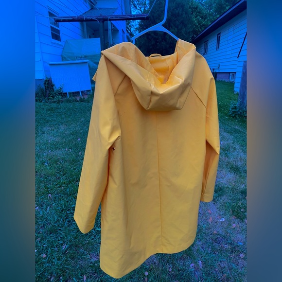 New with tags large real yellow raincoat - Picture 3 of 11
